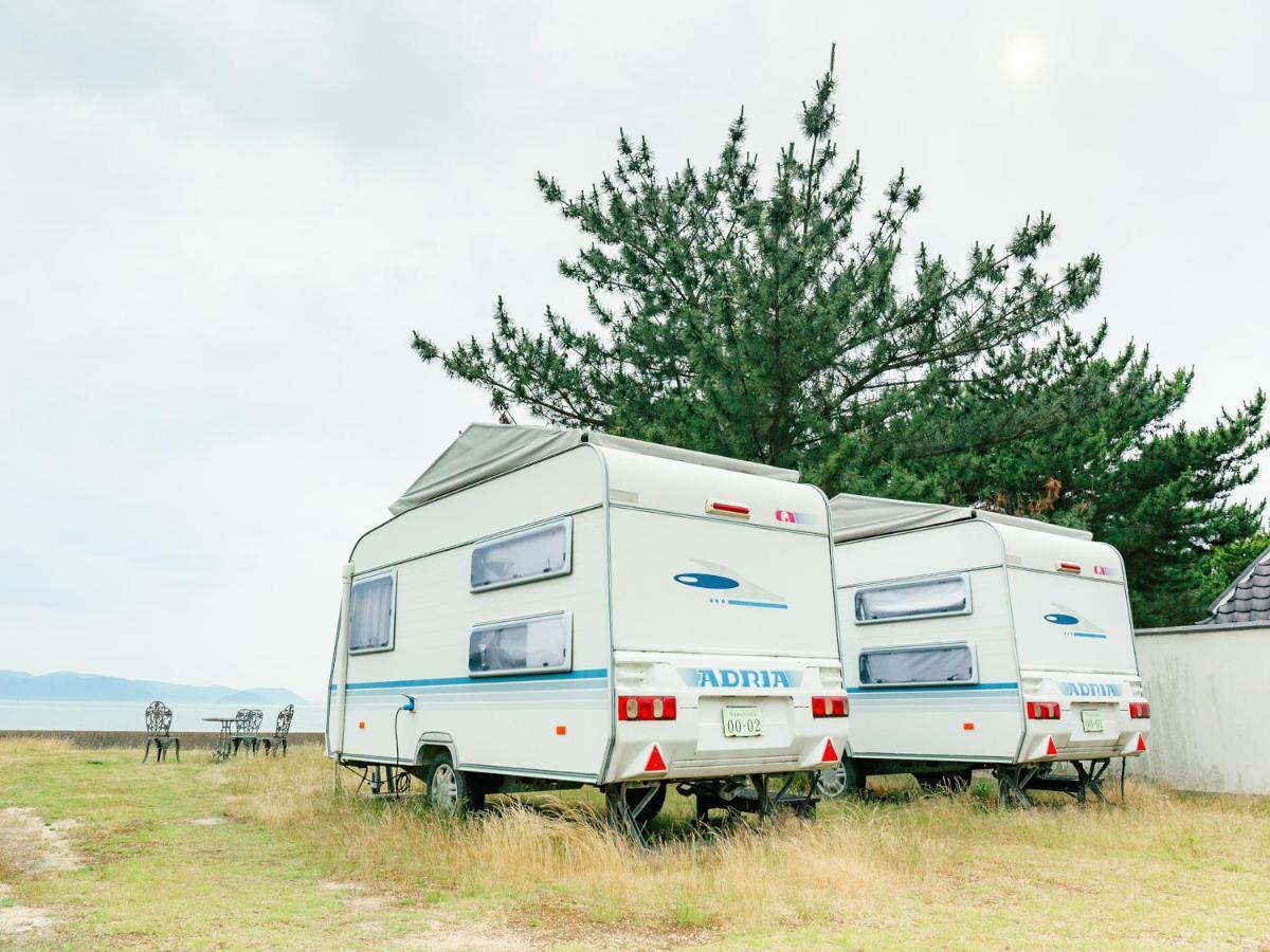 直島町ふるさと海の家 つつじ荘 -Seaside Park Stay Tsutsujiso- Экстерьер фото